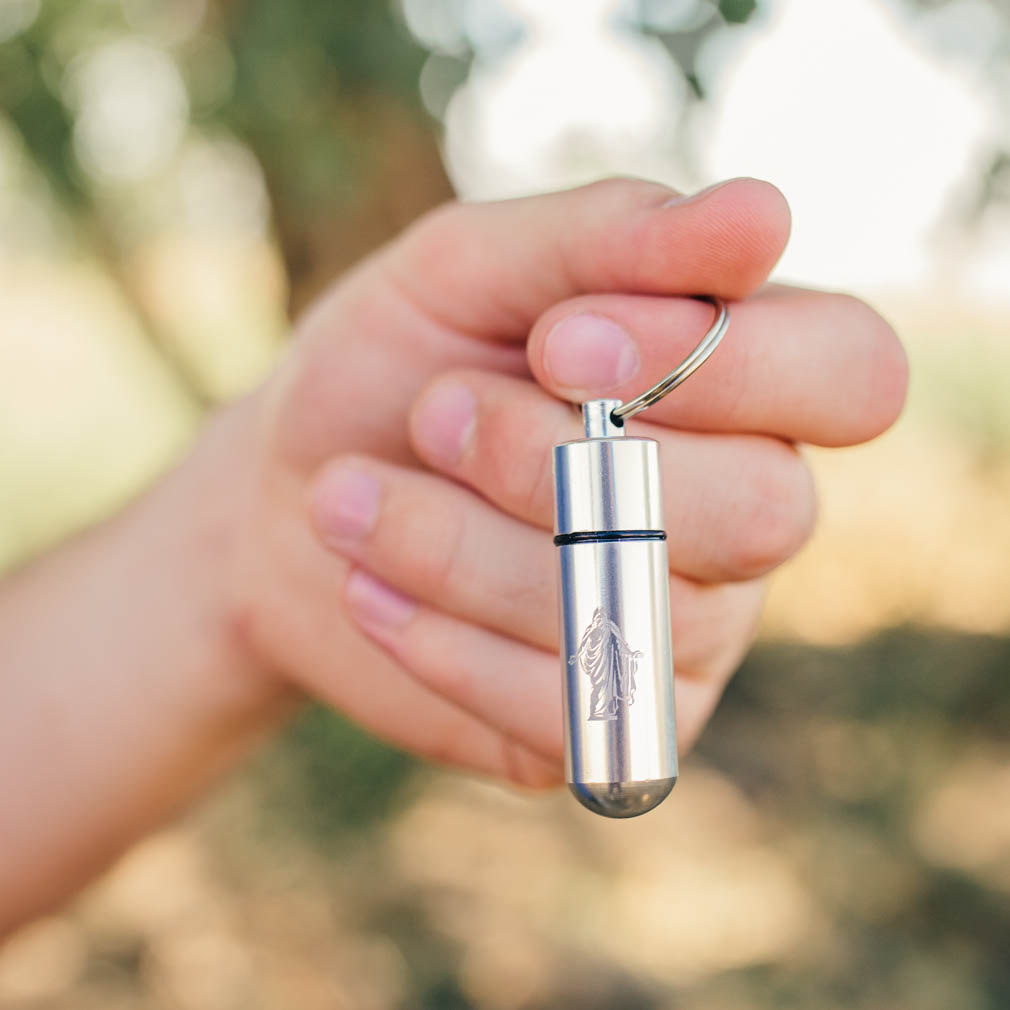 Silver Christus Oil Vial - LDP-OVL3502