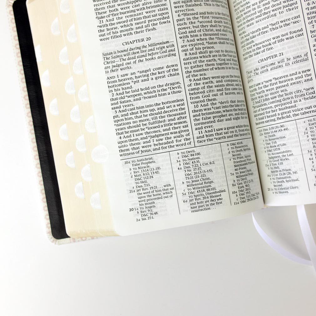 Hand-Bound Genuine Leather Quad - Petal Ribbon - LDP-HB-RQ-PTR